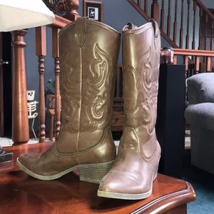 Cowboy boots